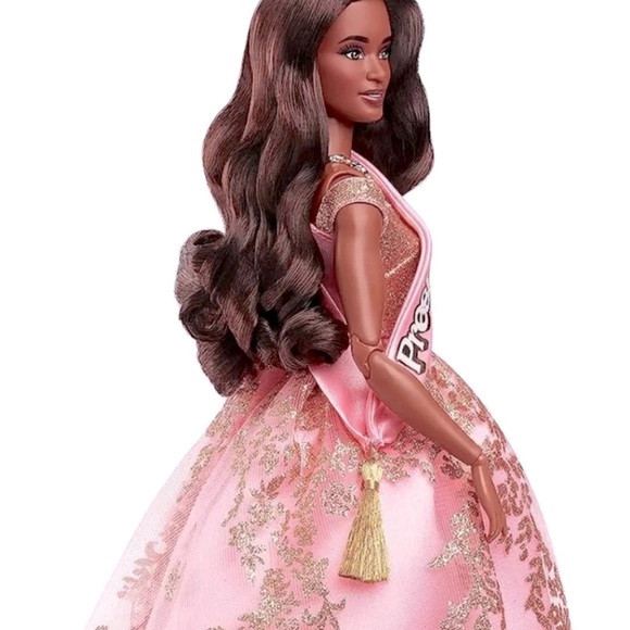Barbie Movie 2023 President Doll! Absolutely Stunning! SOLD OUT! NWT & Box. - Picture 3 of 5